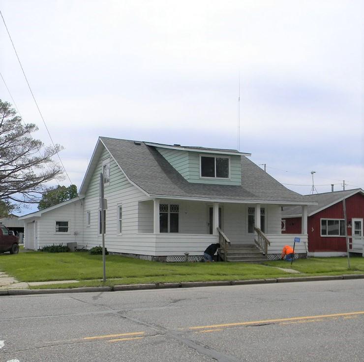 N11243 ANTIGO ST, Elcho, WI 