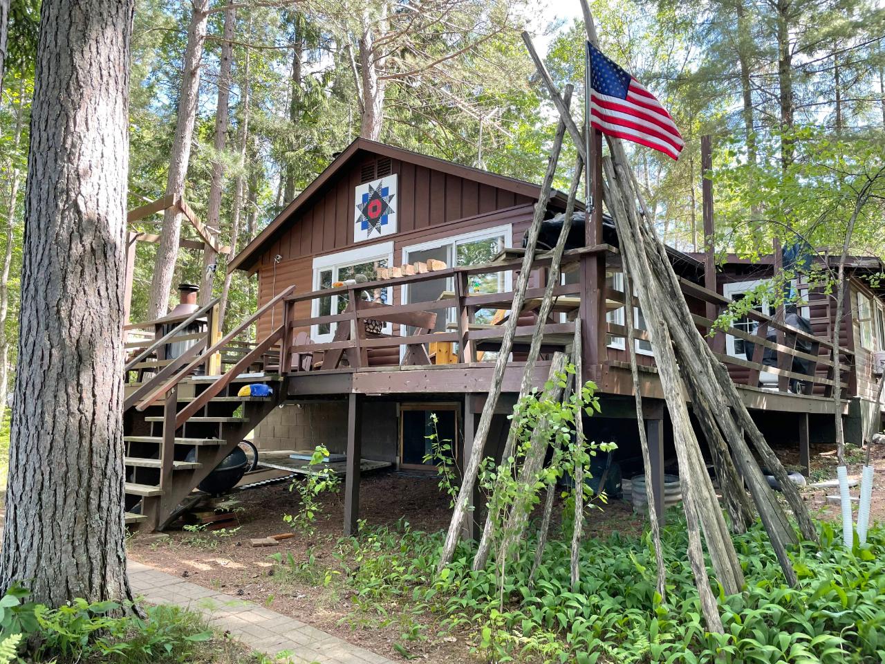 Spider Lake (M) Property 6602N Rocky Point Rd Photo 1