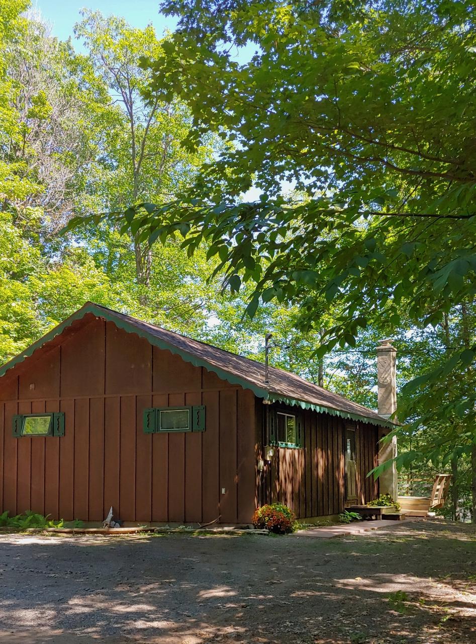 Manitowish Lake Property 12715 Wind Point Rd Photo 1