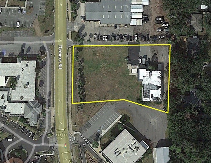 Commercial opportunity on Saint Simons Island. This unique property boasts approximately 6,000sqft of warehouse space plus additional land for development. Land is leased through Glynn County Development Authority/ Airport Commission with 17 years left on the current lease plus two 5 year options for extensions. There is a current sub lease in place with a tenant. This offering is for the building and an assignment of both the Development Authority lease and the tenant lease. Located off Demere Road near the South end of Saint Simons, this location is in close proximity to all Saint Simons has to offer. This type of commercial opportunity does not come up often!
