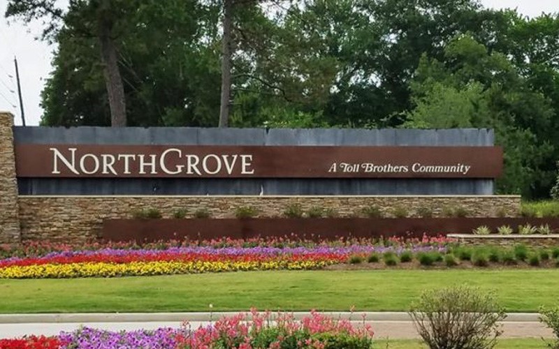 NorthGrove offers easy access to all the conveniences and necessities of modern living - The Woodlands, Tomball, and Conroe are all a short distance away. Take a moment to explore what makes its location special.