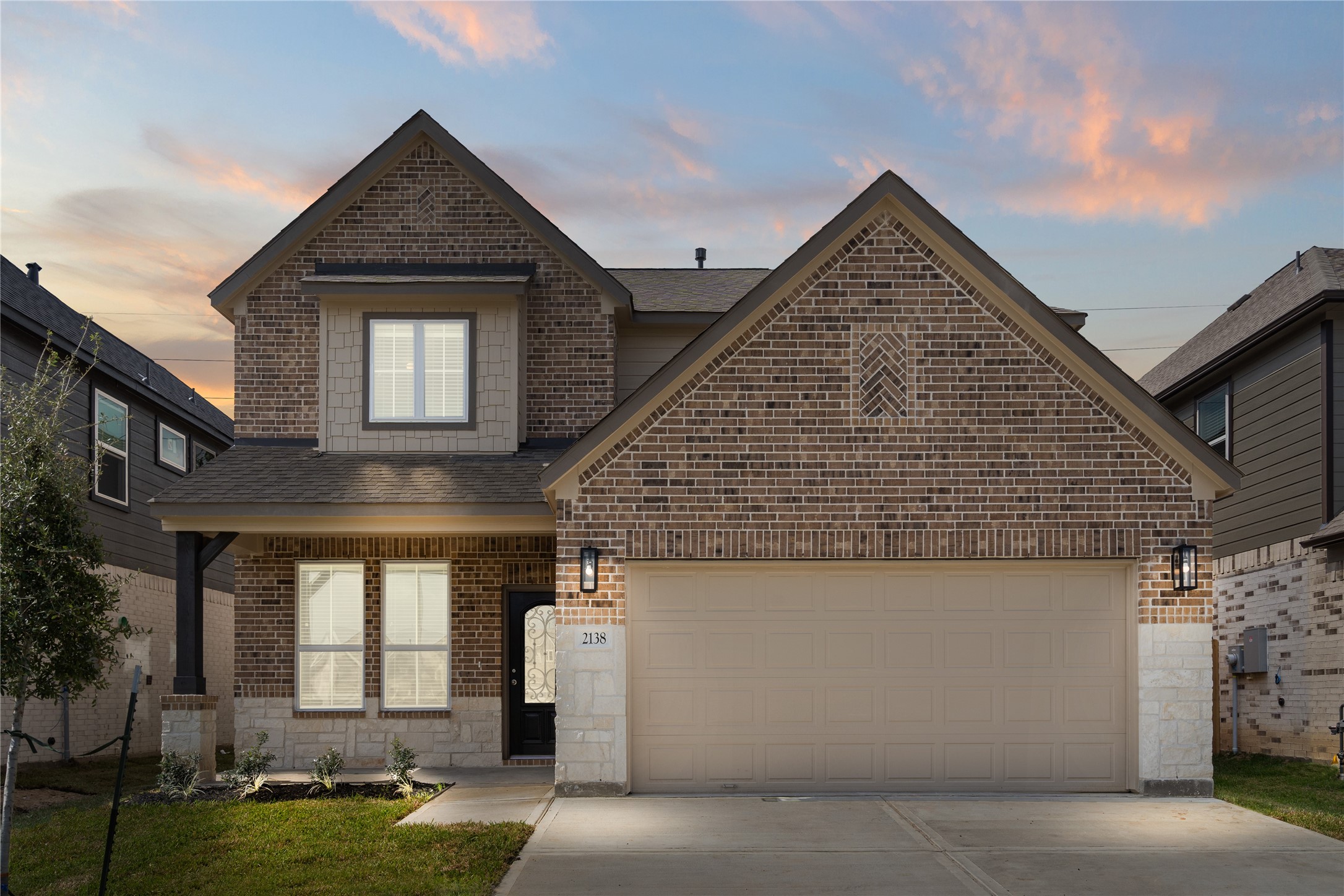 Welcome home to 2138 Reed Cave Lane located in Forest Village and zoned to Conroe ISD.