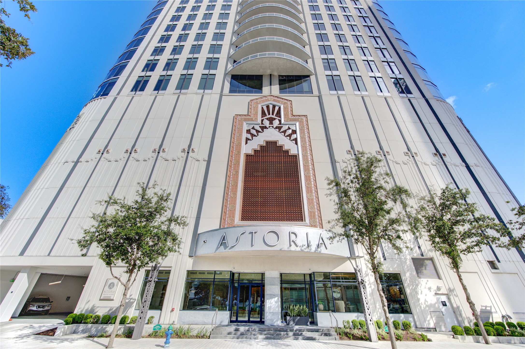 The Astoria high-rise offers luxury urban living in one of Houston’s most sought-after locations.