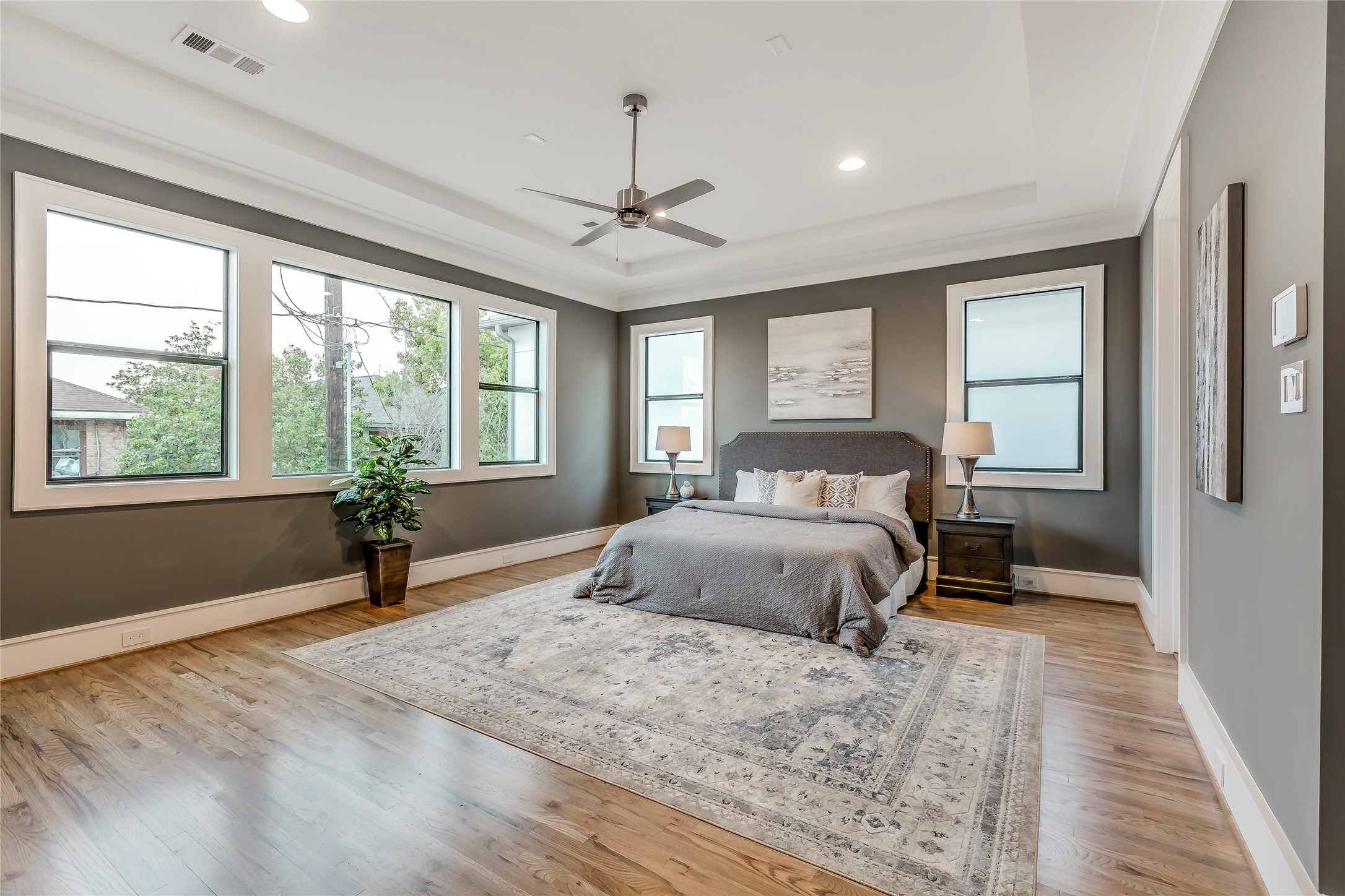 ASK ABOUT CUSTOMIZATION OPTIONS DURING CONSTRUCTION ONLY * MODEL HOME * PHOTOS MAY SHOW A SIMILAR FLOOR PLAN AND/OR UPGRADED/ALTERNATIVE FINISHES * Please use these photos as a guide *THIS IS AN ACTIVE CONSTRUCTION SITE, BUYERS MUST REQUEST APPOINTMENT TO BE ON PREMISE AT ALL TIMES.