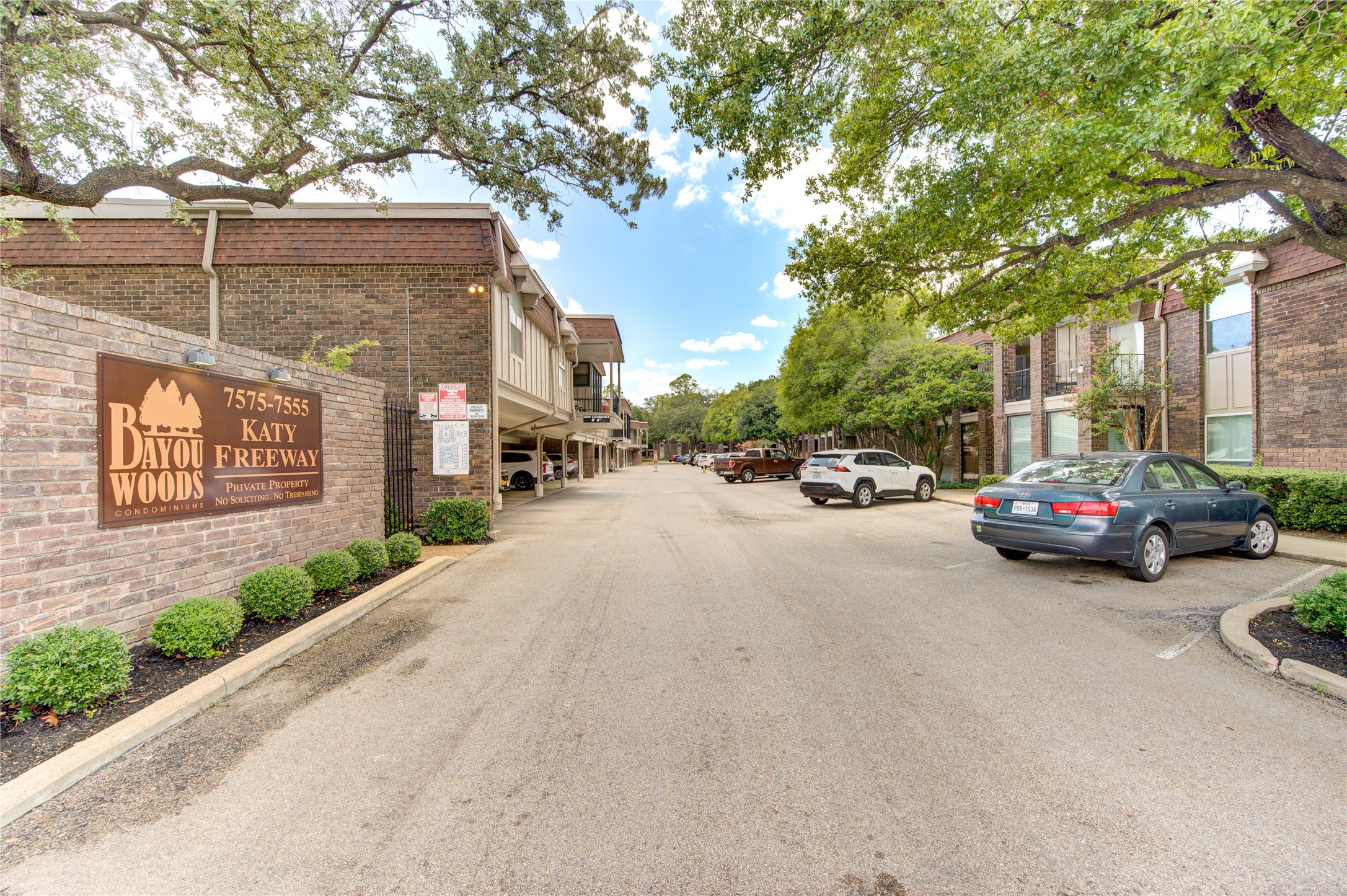 Bayou Woods--Conveniently located on the service road right off I-10, between Silber & N Post Oak Lane with a 24/7 guarded entrance and amenities galore! Schedule your showing today! What are you waiting for?