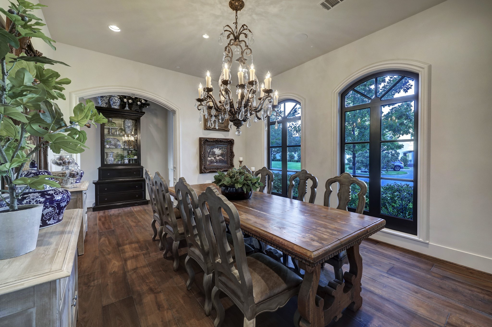 Access from the entry foyer leads to your formal dining room (17 X 13). Large windows and high ceilings allow natural lighting in.