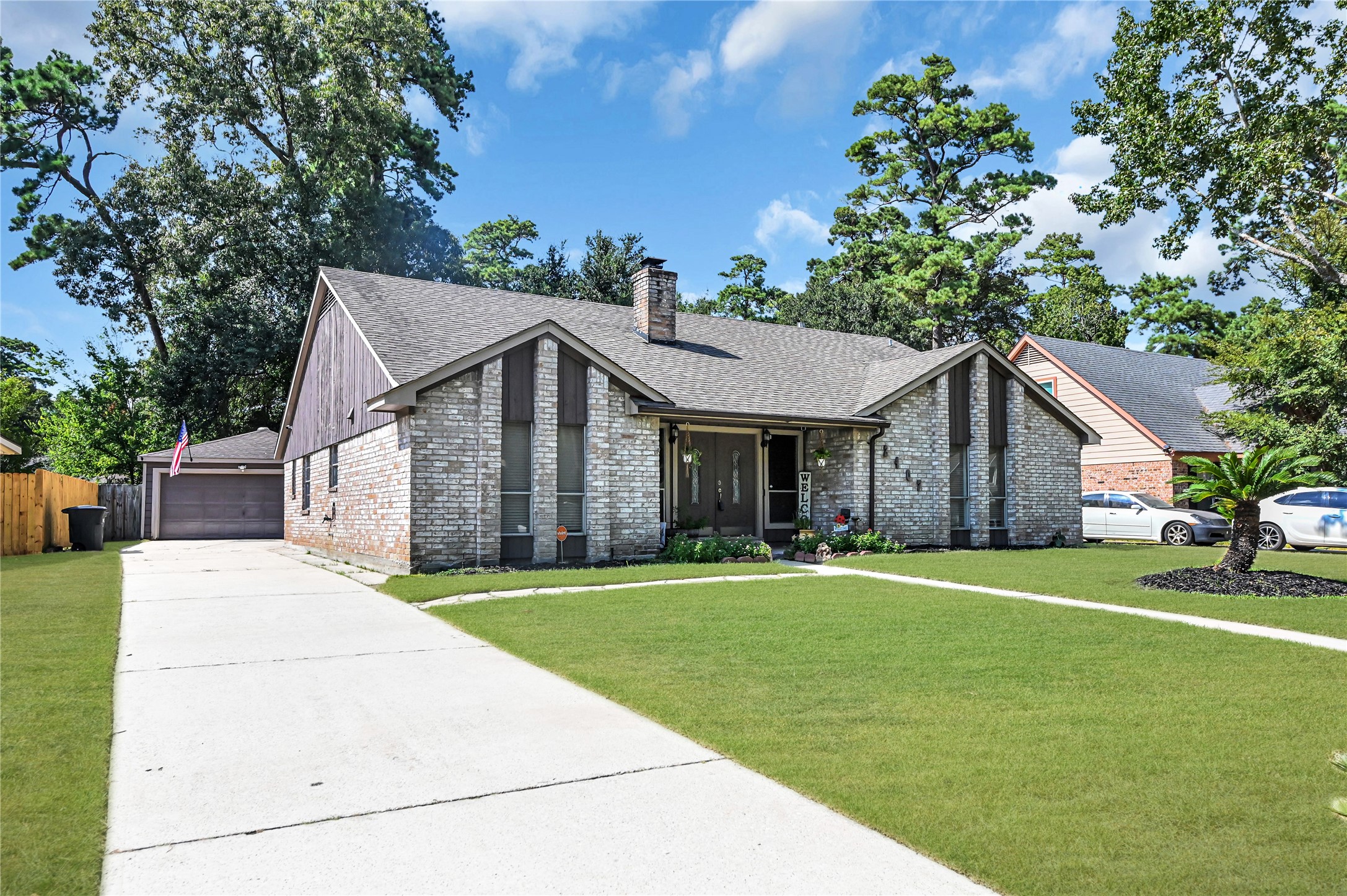 HOME SWEET HOME! This spacious 1 story home is located in the Timber Lane community, approximately 20 miles north of Downtown Houston. Conveniently located near I-45 and Hardy Toll Rd.