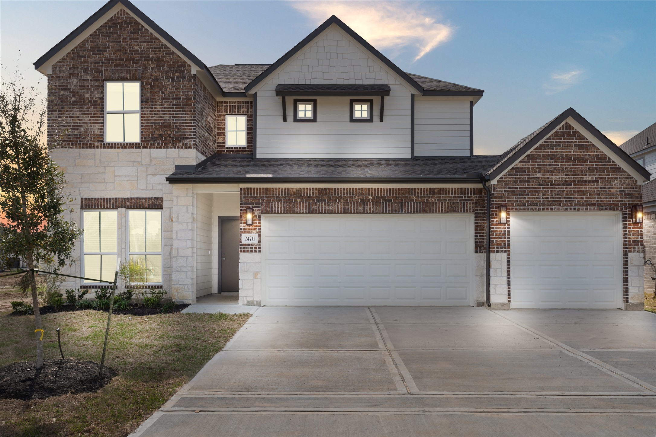 Welcome home to 2818 Skerne Forest Drive located in the community of Bradbury Forest and zoned to Spring ISD.