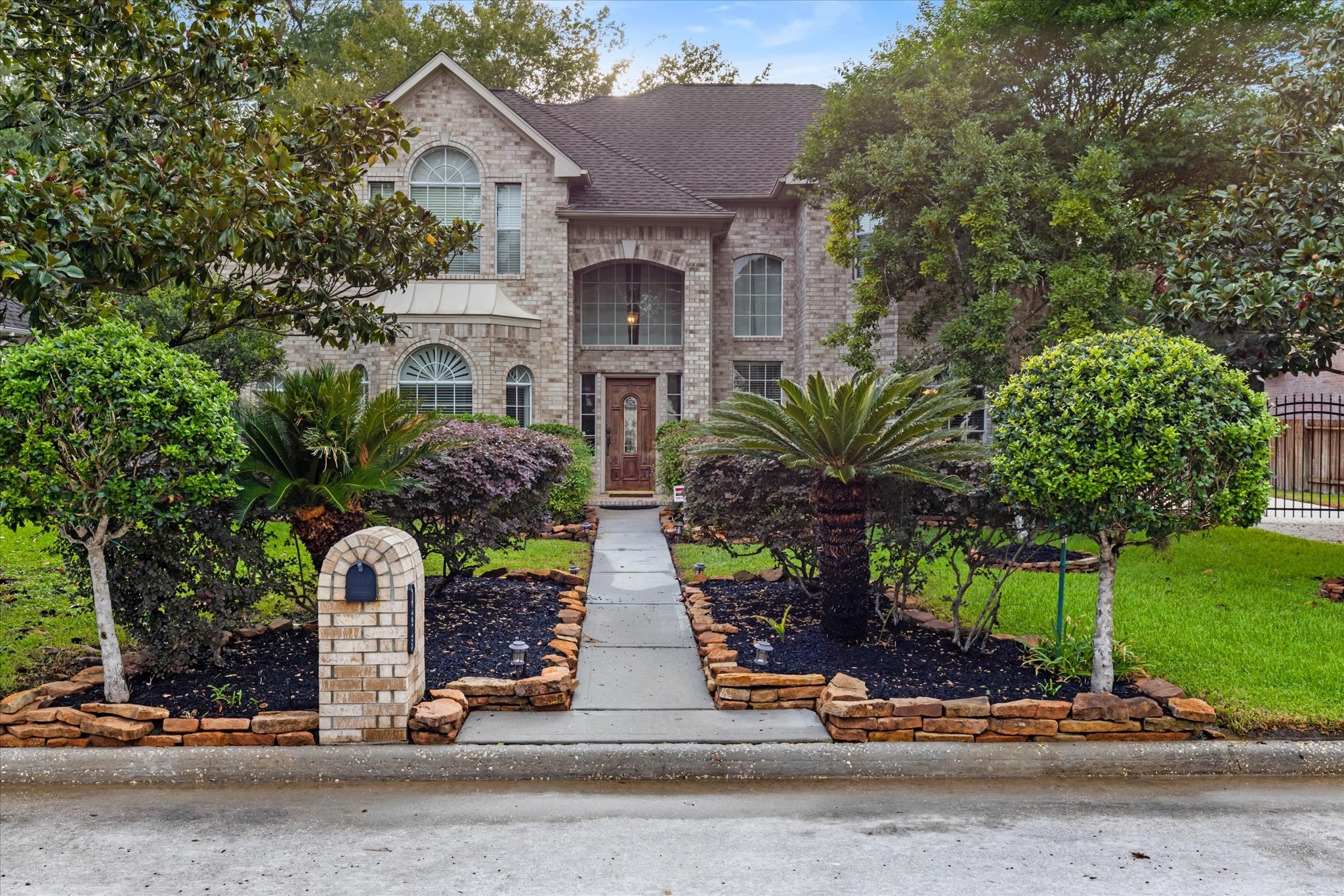 Houston 2-story, 5-bed 14203 Chartley Falls Drive