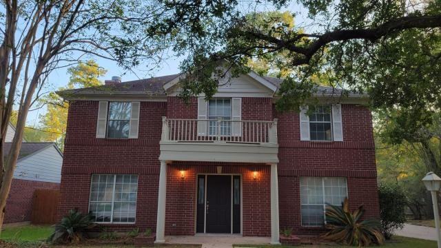 20 Greentwig Place, The Woodlands, Texas 77381, 4 Bedrooms Bedrooms, 10 Rooms Rooms,2 BathroomsBathrooms,Residential,For Sale,20 Greentwig Place,66596653