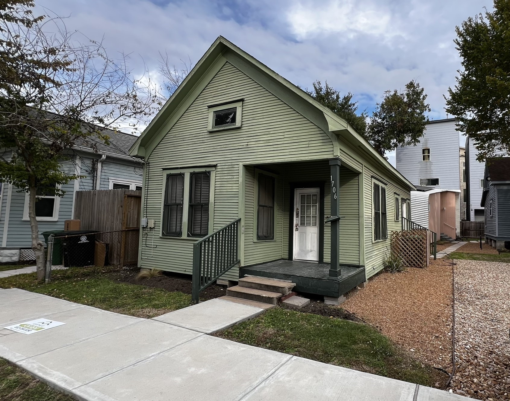1707 White is located behind the main duplex - 2 bedroom, 1 bath home
