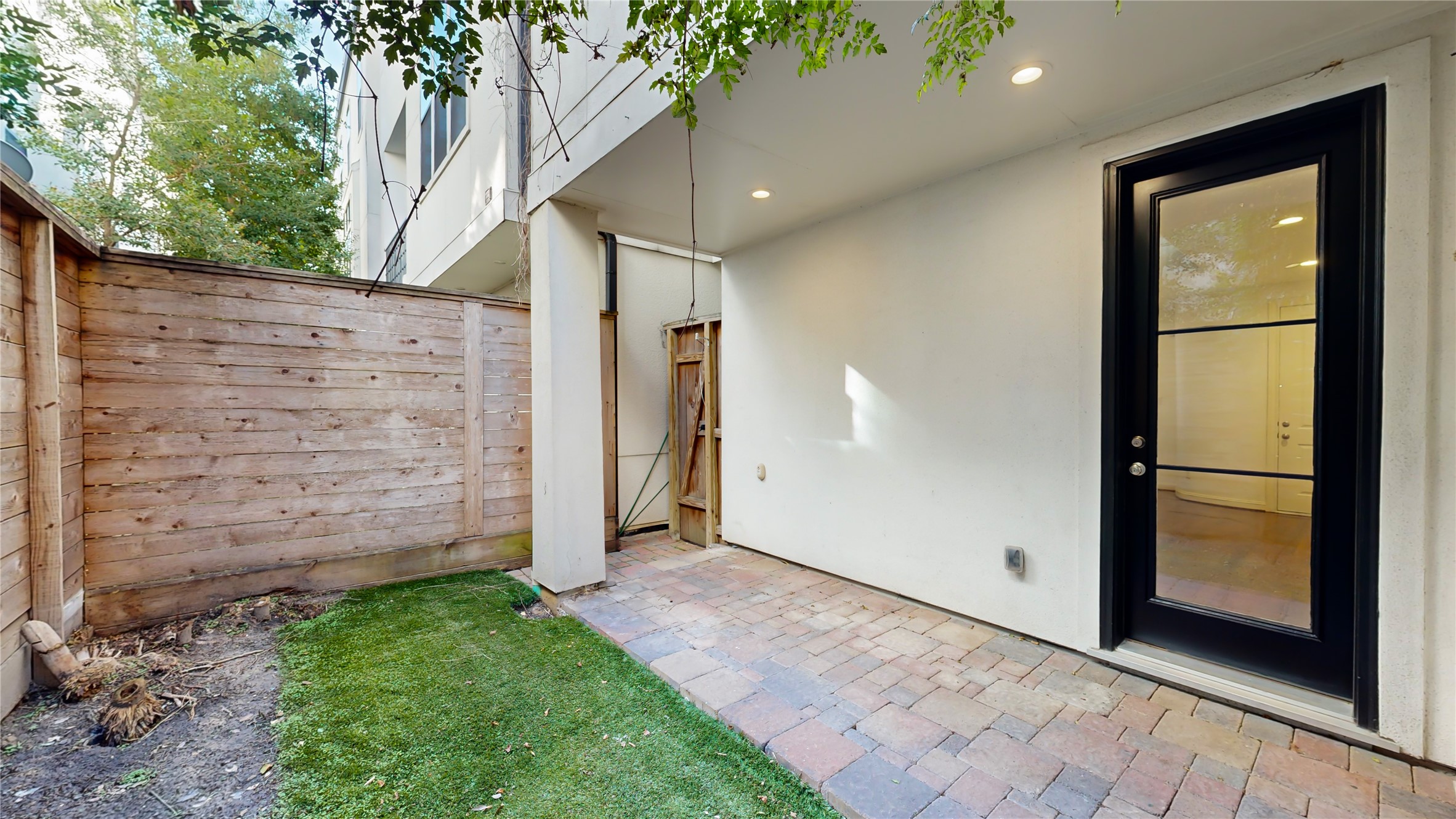 If having an incredible roof top terrace and large balcony wasn't enough, you also have your very own private back yard with a covered patio. This home leaves nothing to be desired, so schedule your showing today!