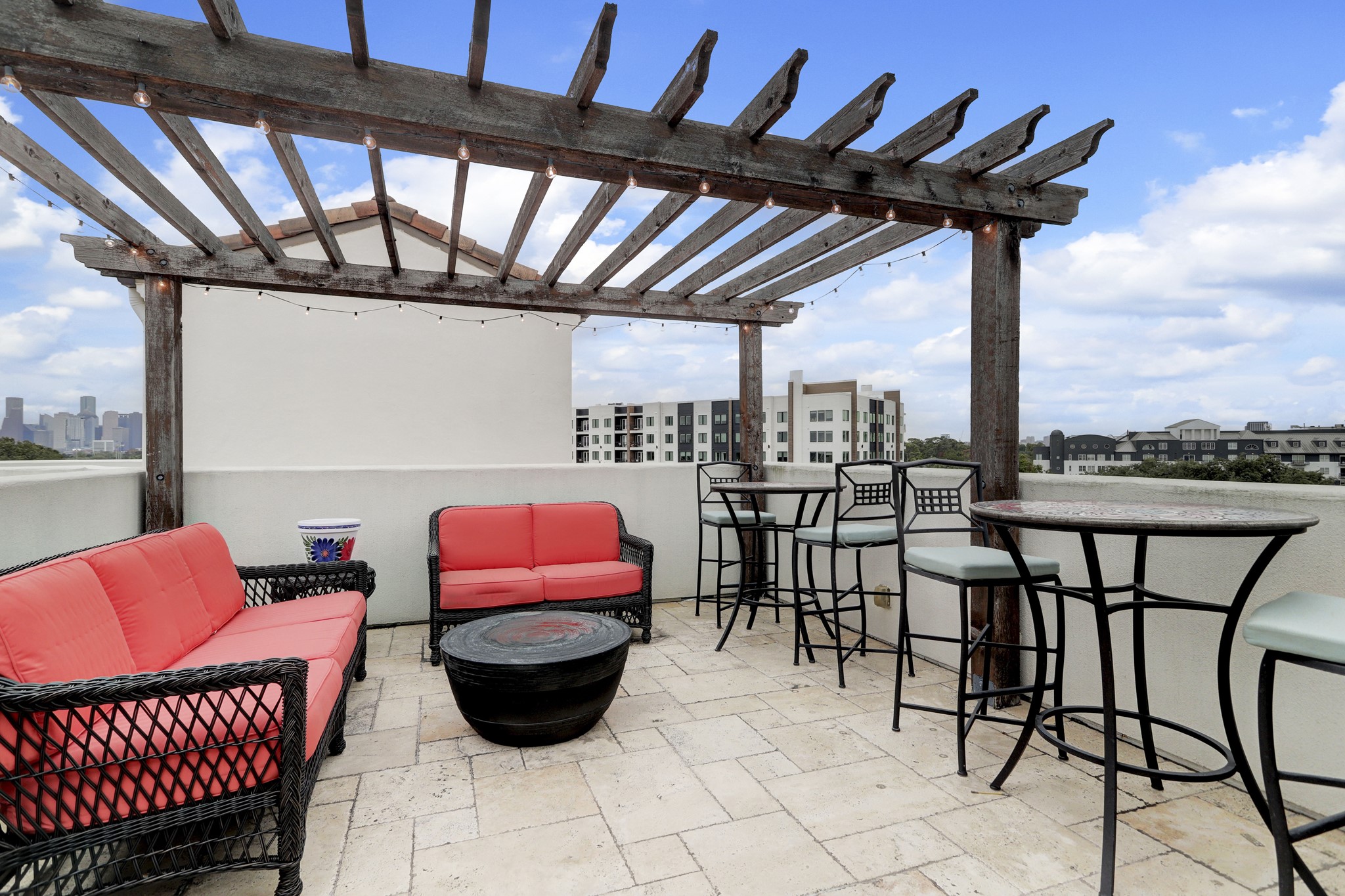 Welcome to your home in Caceres on Calle Montilla showcasing this elegant Spanish-style home. This home has an incredible floor plan that features multi-level living, roof top terrace, balconies, garage, and more!