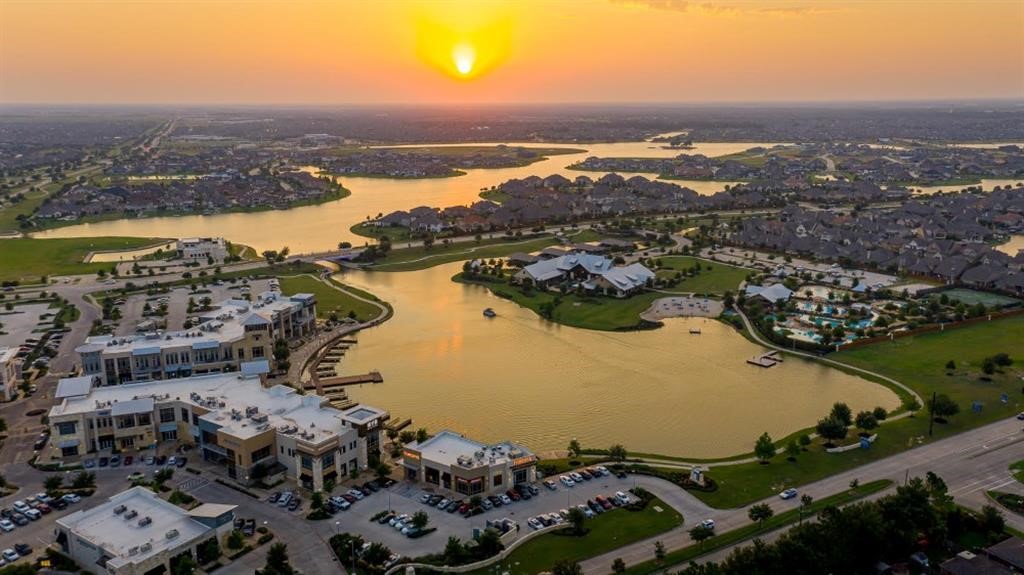 Located in Towne Lake, the premier Master Planned Community in Cypress, TX!
