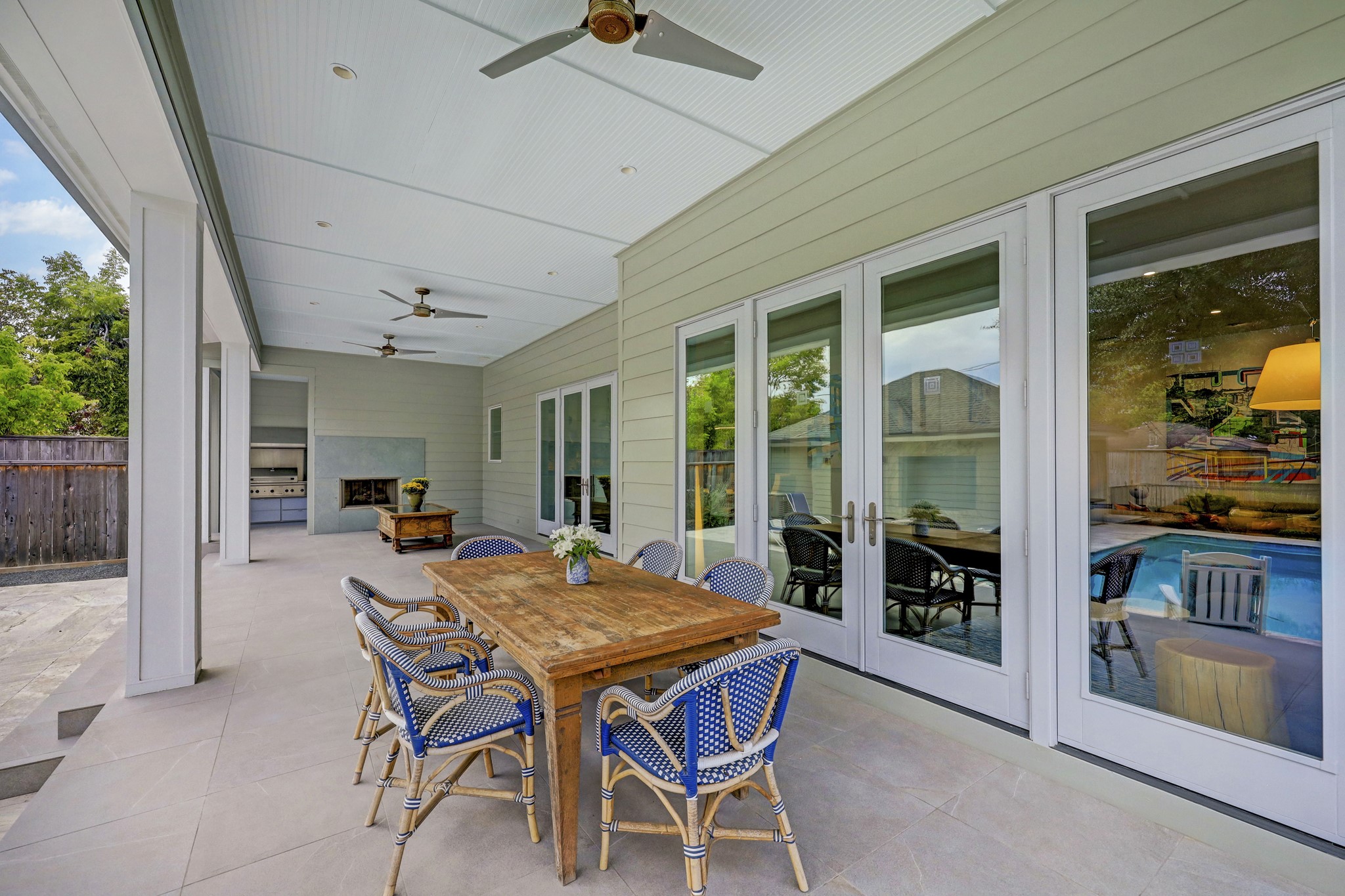 The patio stretches the width of the house so there is plenty of room for you and your guests to dine and lounge. It’s the indoor/outdoor lifestyle you have been waiting for!