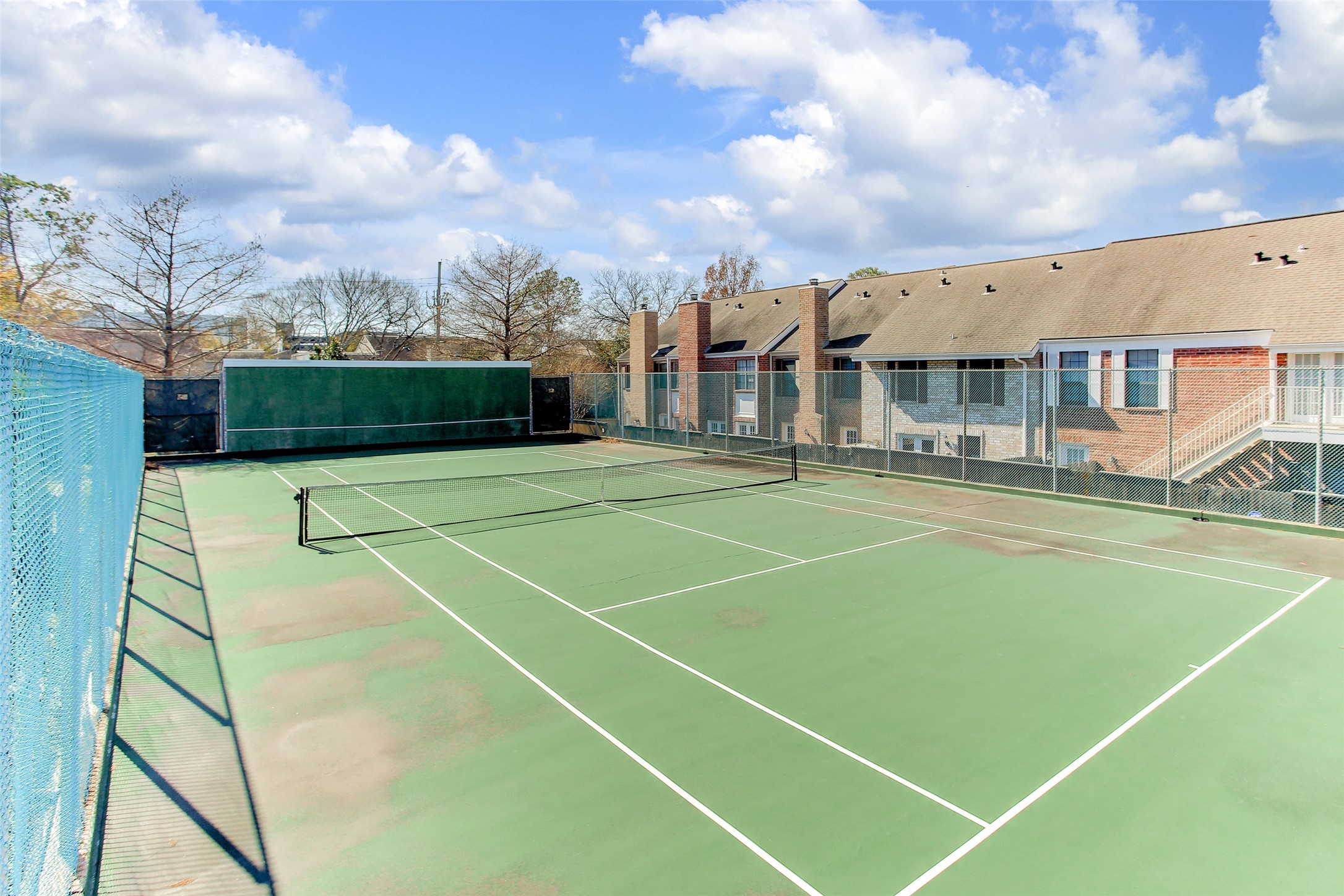 This fantastic amenity offers residents easy and quick access for them to engage in and enjoy a fun and invigorating game of pickleball without having to travel a significant distance from their homes.