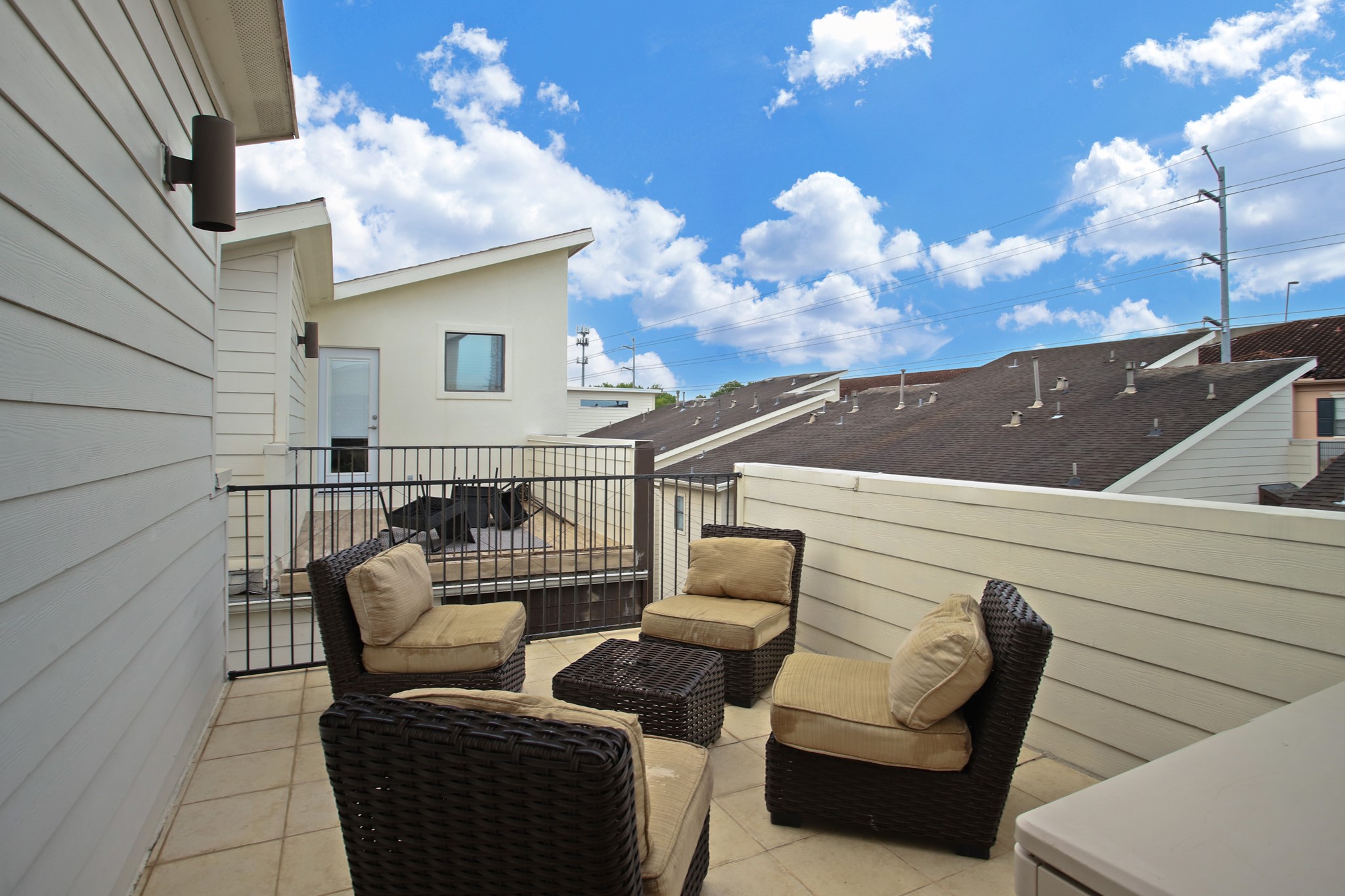 Nice sized rooftop deck to enjoy the great outdoors with friends.