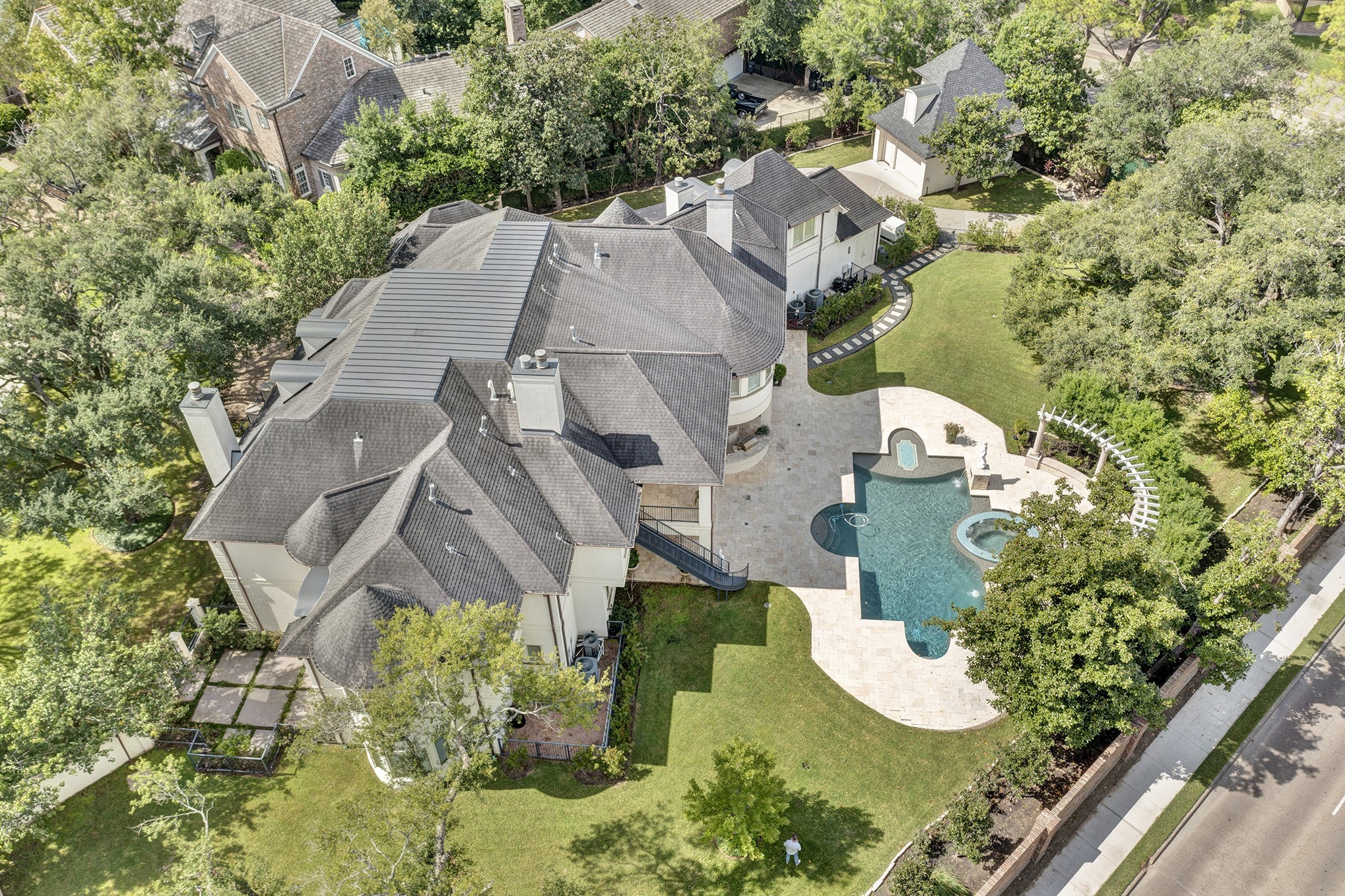 Aerial of this stunning estate!