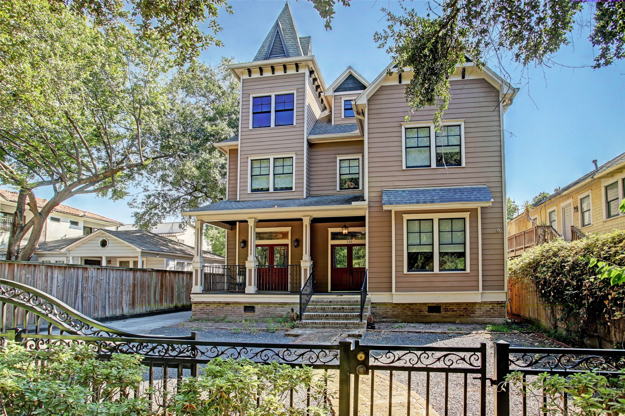 430 Heights Boulevard is a classic Houston Heights home with Commercial and/or Residential use possibility.