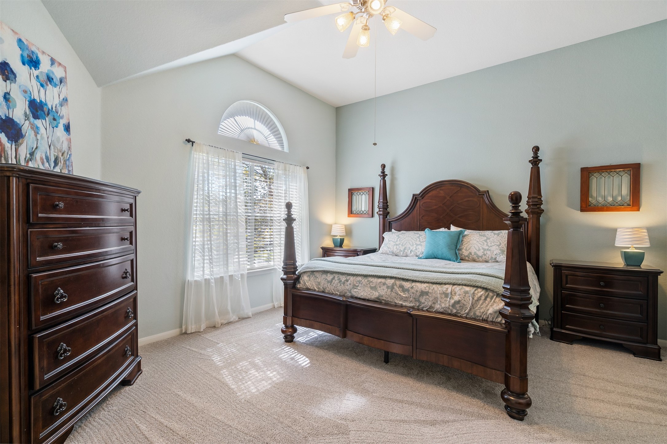 Spacious master bedroom with high​​‌​​​​‌​​‌‌​‌‌​​​‌‌​‌​‌​‌​​​‌​​ ceilings!