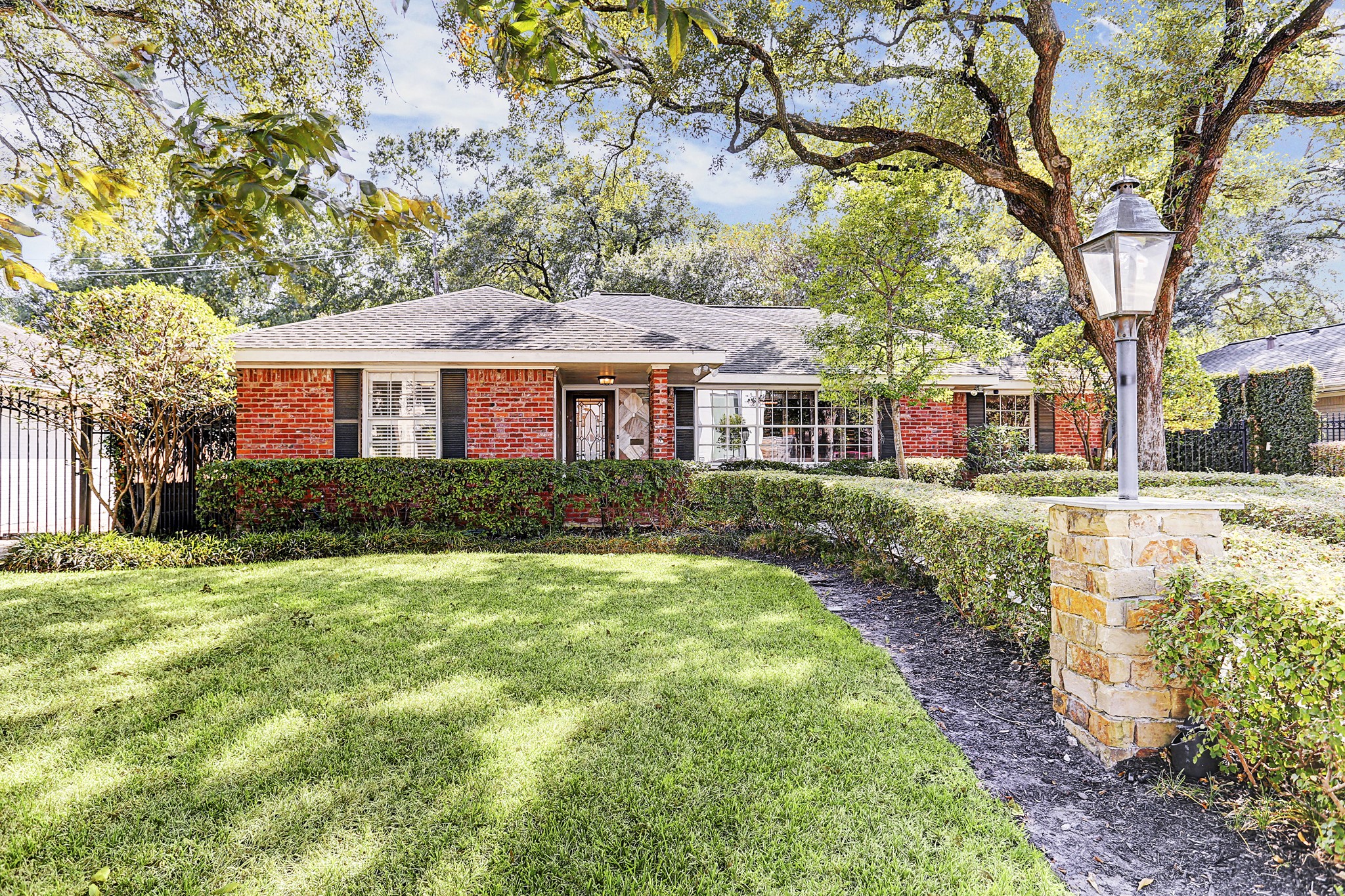 Welcome to 4727 Devon, a classic brick ranch in Afton Oaks