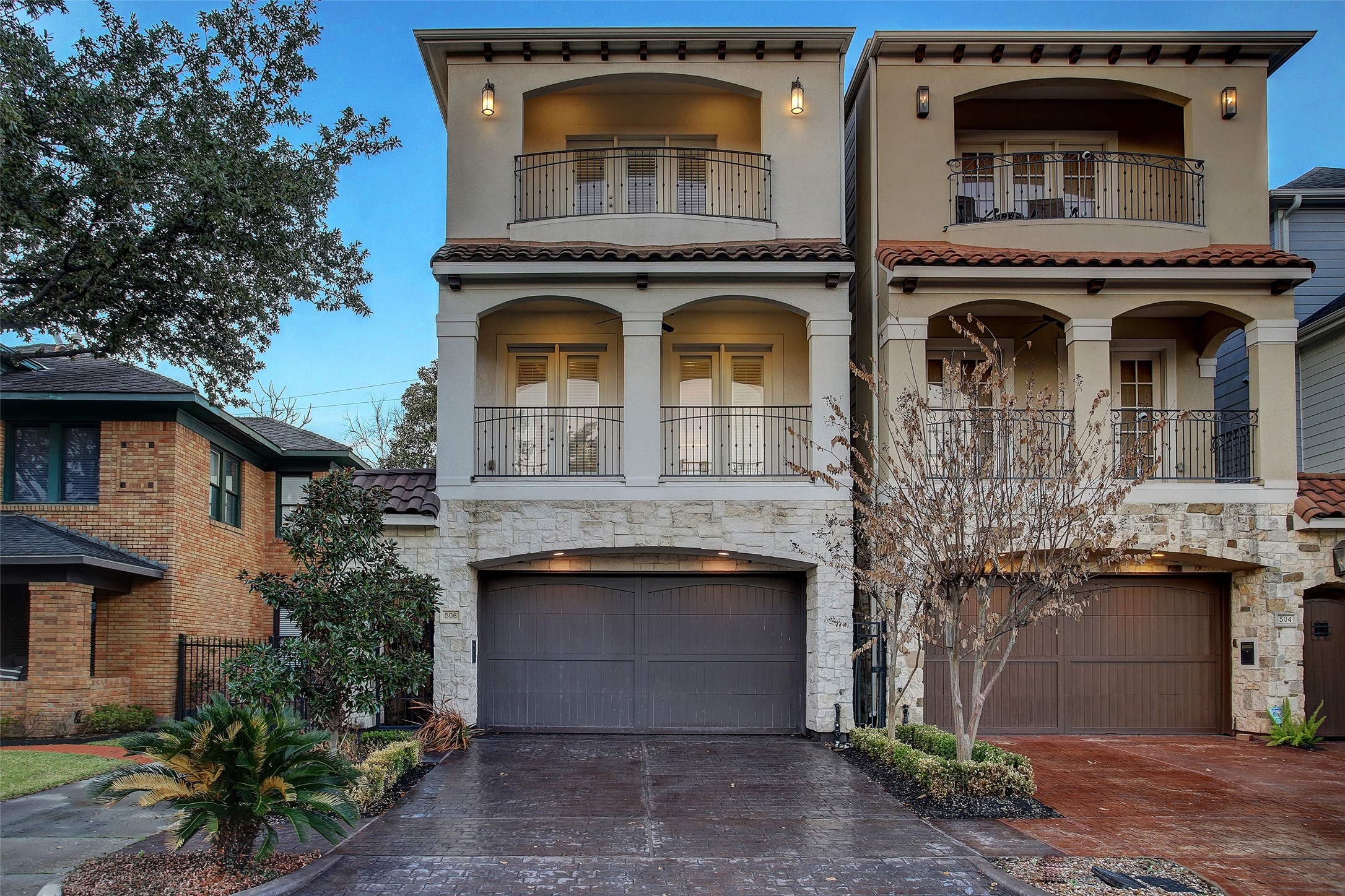 Welcome home to 506 W. Pierce Street! Distinguished CitiView home with all the bells and whistles. Ideal FIRST FLOOR LIVING plan with rich HARDWOODS, PRIVATE yard & BALCONY on every level.