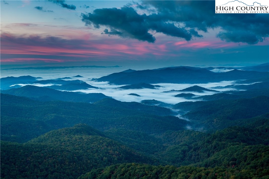 100+ Mile Views of Pisgah National Forest
