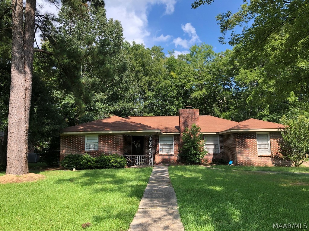 Need lots of space?  4 bedroom, 3 bath. Roof and water heater replaced in 2019. Very neat home. Split bedroom floorplan.  Indoor laundry room. Gas log fireplace.  Workshop in the back yard, very large patio.