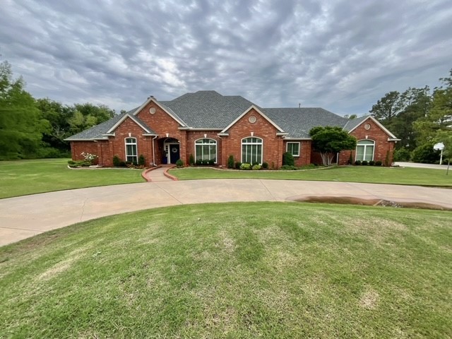 Want privacy and a great location? Spacious country living in this beautiful home on 2 private acres in the heart of northwest Norman's prestigious Grandview neighborhood. Pride of ownership shows in the modern one owner home with lots of trees and outstanding views. Located on a quiet cul-de-sac, this must see custom built home has 2 living areas, 4 bedrooms with walk in closets, tons of storage, walk in kitchen pantry, an inside storm shelter and sprinkler system. Oversized 3 car garage with large circle drive in front of house. Brand new: roof, windows, gutter, main A/C unit, hot water tanks, gas log fireplace, built ins and lots of updates. This one won't last long!