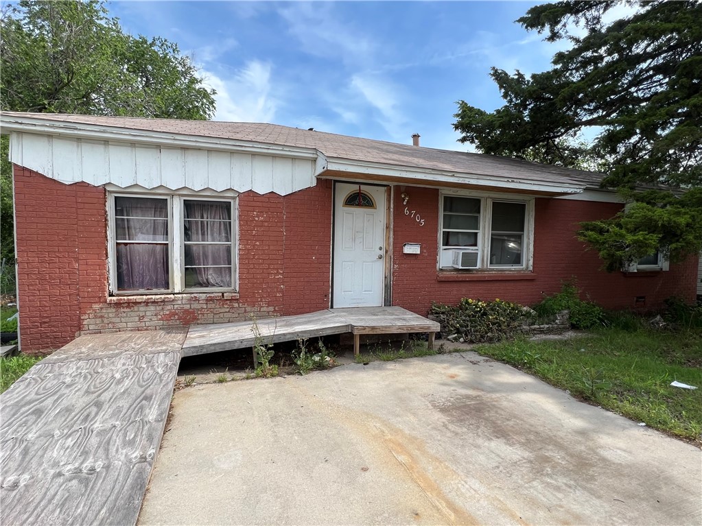 LOCATION, LOCATION, LOCATION !!! This home is conventionally located in the heart of Midwest City and will be rehabilitated.