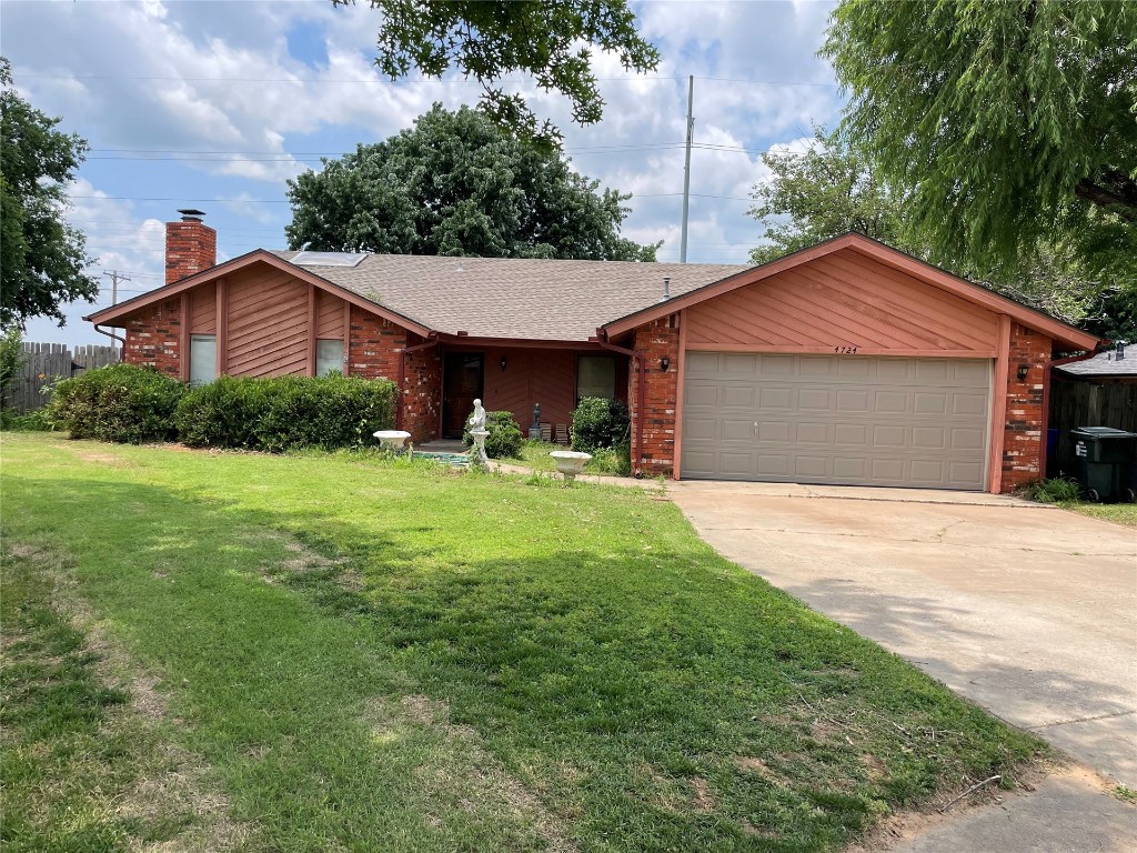 Open House This Sunday (08/13) from 2-4!! Motivated Sellers! Considering all offers!! Home has brand new AC unit, furnace and hot water tank! Charming home on quiet culdesac in great West Norman neighborhood. Home is being sold AS IS.
Refrigerator, Washer, Dryer and Microwave DO NOT Stay. 
House has a spacious living room with awesome built ins! Tons of built in storage in hall way and in the bathrooms. Master bedroom is huge with his/her closets. Uniqe atrium and wet bar between kitchen & living. 
This home has had one owner and is ready for you to make it your own. Neighborhood is in a great West Norman location and has been updated beautifully. Buyer to verify schools. Title work has been started at First American Title.