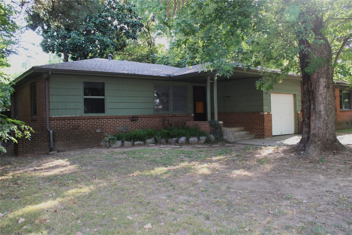 ***510 Fleetwood is in Multiple Offers, deadline is 9/23 at 6:00 p.m.**** Cute house close to OU campus. This house has character with wood floors, tile in kitchen & bath.  Primary bedroom has built in dresser & desk. Backyard is spacious and has trees. Property is being sold "As Is, and Where Is".  You are welcome to do inspections but repairs will not be made.  See similar property in same neighborhood: #1078751. Seller is tax exempt- $0.