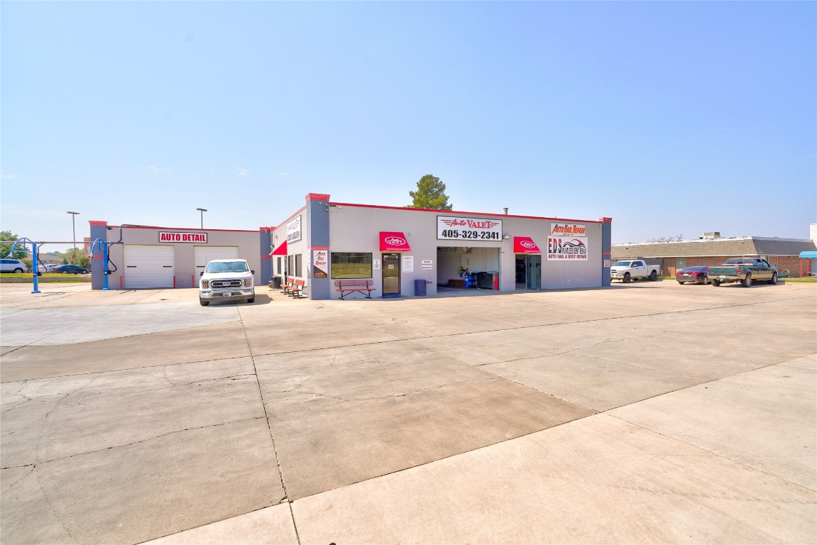 Building sits on about an acre of land just off I-35 in highly trafficked area with convenience stores, gas, food, and entertainment nearby. Property has a large lobby with wet bar, two administrative offices, public restroom, shop restroom, and break room. New TPO roof 2021. New Laser Wash 360 installed July 2022 (link below). Four vacuum stations upgraded on the entrance. Multiple garages of different styles. Two front bays have large pit underneath for maintenance work. Four bays in back are all connected allowing versatility. Property is centrally located and well maintained. See links below for equipment introduction and video walk through.
http://www.opw-ftg.eu/pdq-vehicle-wash-systems/products/touchless
https://vimeo.com/862049991?share=copy