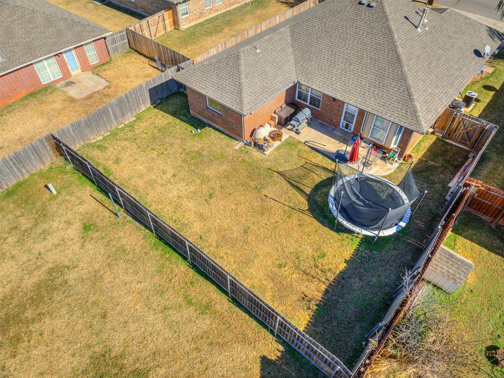 4205 Red Apple Terrace, Moore, OK 73160 view of bird's eye view