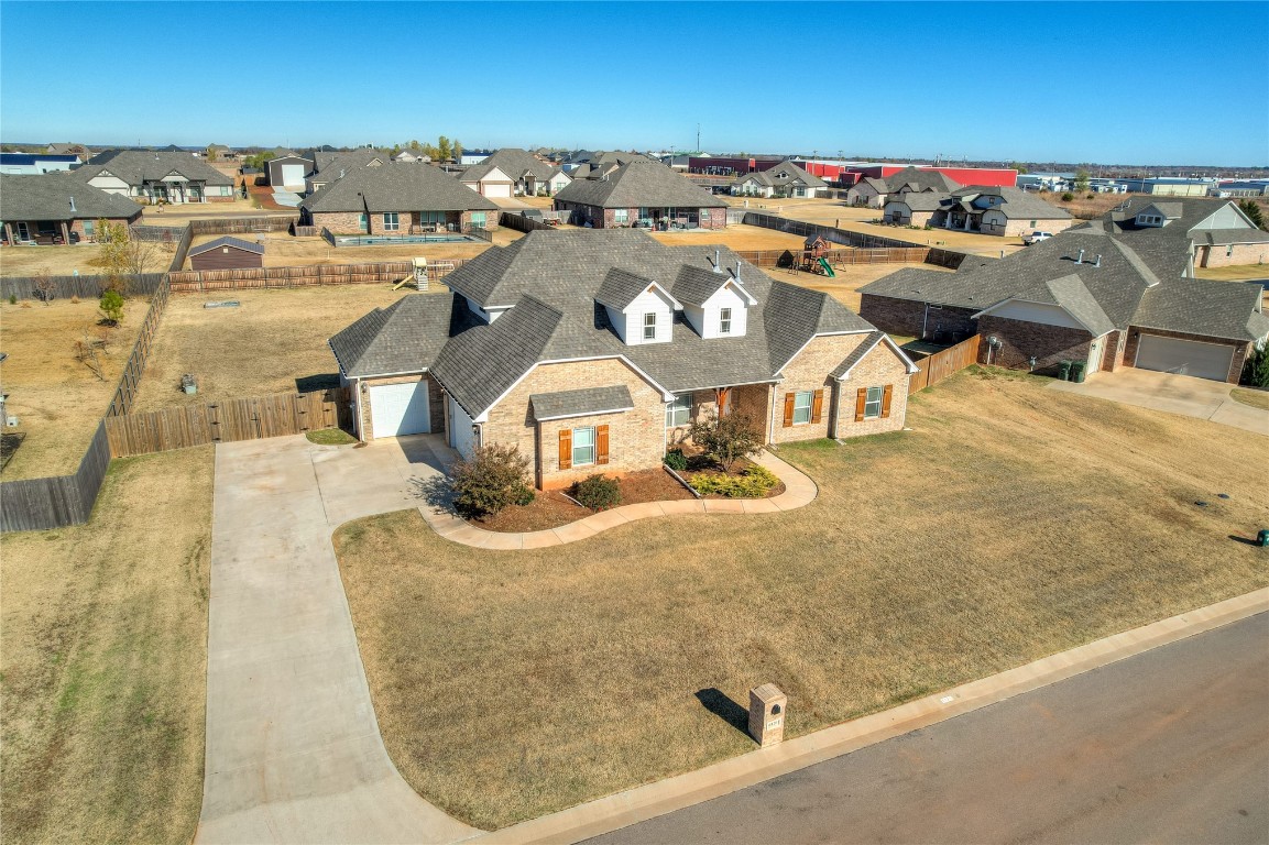 *OPEN HOUSE December 3rd, 2023 2:00-4:00PM* Located in the sought-after Edmond school district this home sits on half an acre of land! As you cross the threshold, you're greeted by a grand entry space that seamlessly unfolds into a formal dining area and an open-concept living room with a beautiful fireplace. The living room overlooks a well-equipped kitchen with an island, granite countertops, and ample cabinetry. The large master suite features high ceilings, walk in closet, and a spa-like bath. The upstairs includes a bedroom, full bath, and sizable bonus room - ideal for a game room, entertainment hub, or work space! Additional highlights include a three-car garage, laundry area, and a cozy patio. Nestled in a wonderful neighborhood, this comfy and versatile space is an ideal choice to make your new home! Don't miss out—schedule a visit today!