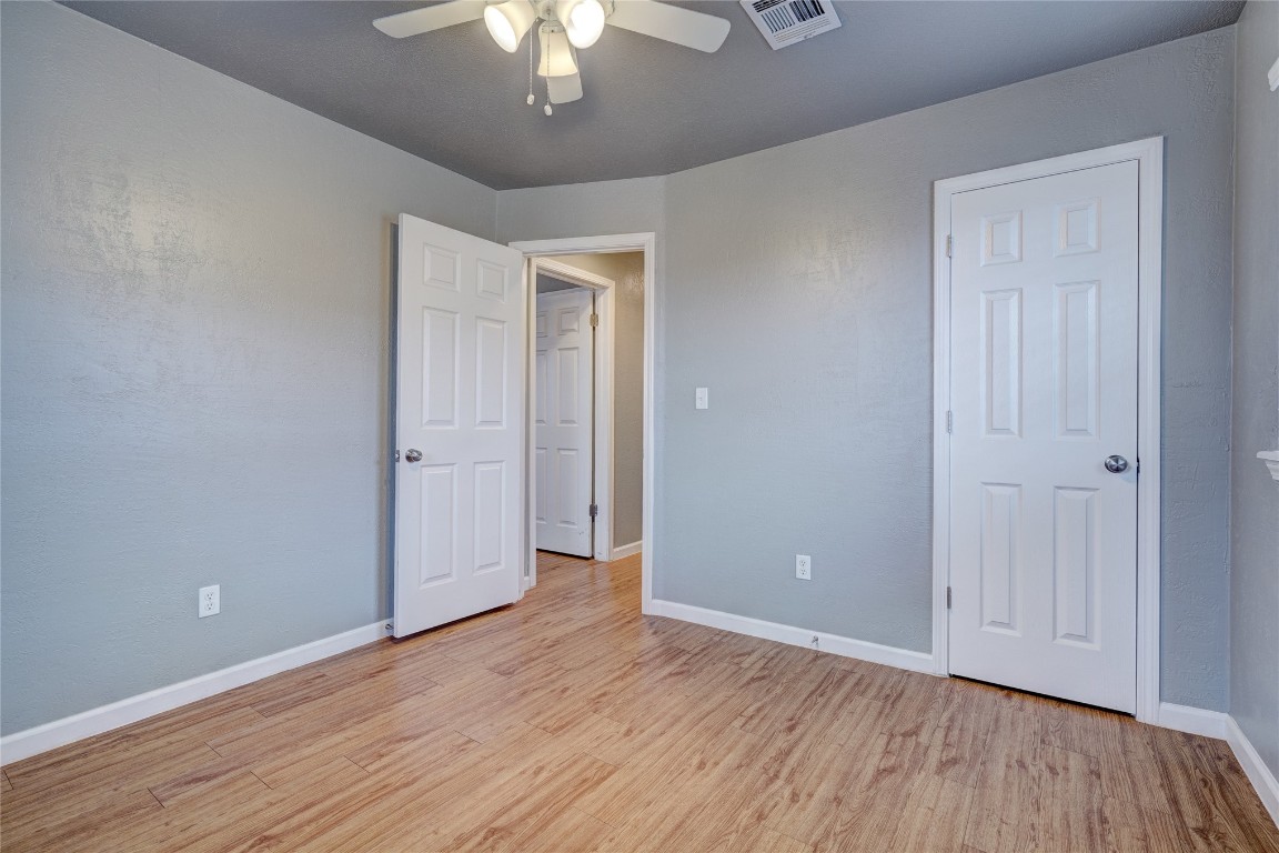 44 SE 57th Street, Oklahoma City, OK 73129 empty room featuring light hardwood / wood-style floors and ceiling fan