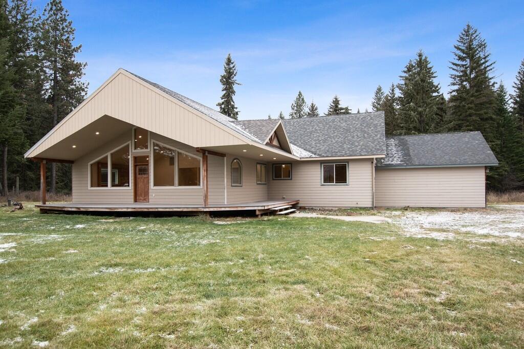 183 Middle View Trail S, Columbia Falls, MT 59912