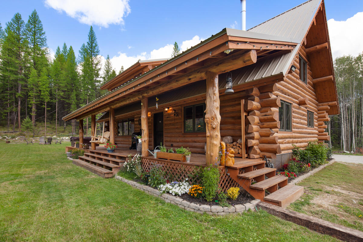 152 W Evers Creek Road, Whitefish, MT 59937