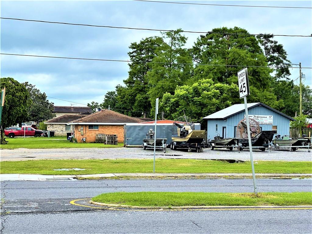 7634 Highway 23 Highway, Belle Chasse, LA 70037