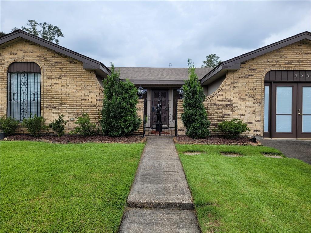 790 Heritage Avenue, Gretna, Louisiana image 2