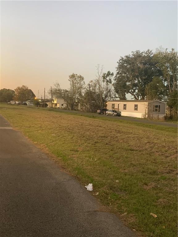 E Lebray Street, Lutcher, Louisiana image 4