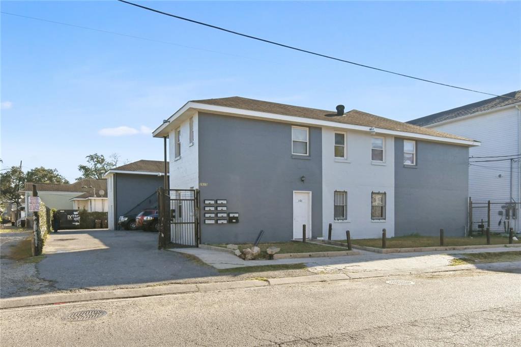 2825 Amelia Street, New Orleans, LA 70115