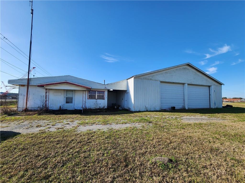 602 Engineers Road, Belle Chasse, LA 