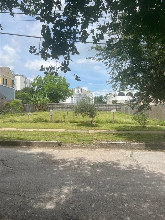 4147 Cleveland Avenue, New Orleans, Louisiana image 5