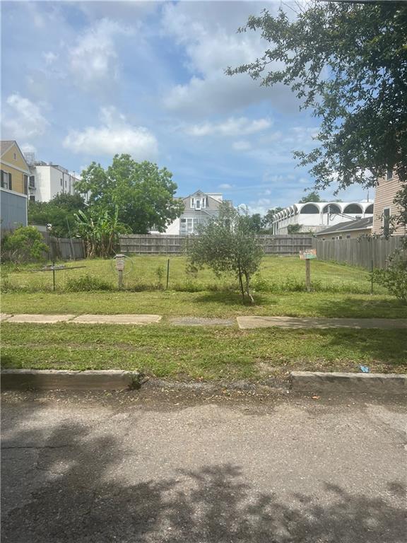 4147 Cleveland Avenue, New Orleans, Louisiana image 6
