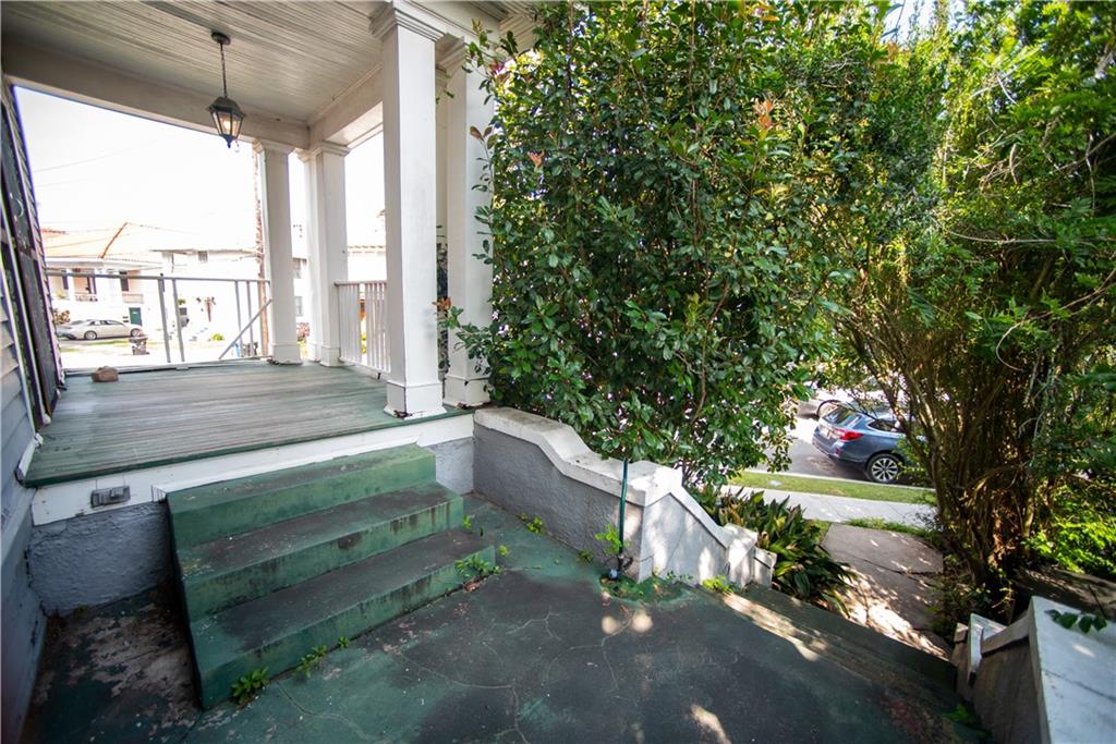 925 Picheloup Place, New Orleans, Louisiana image 3