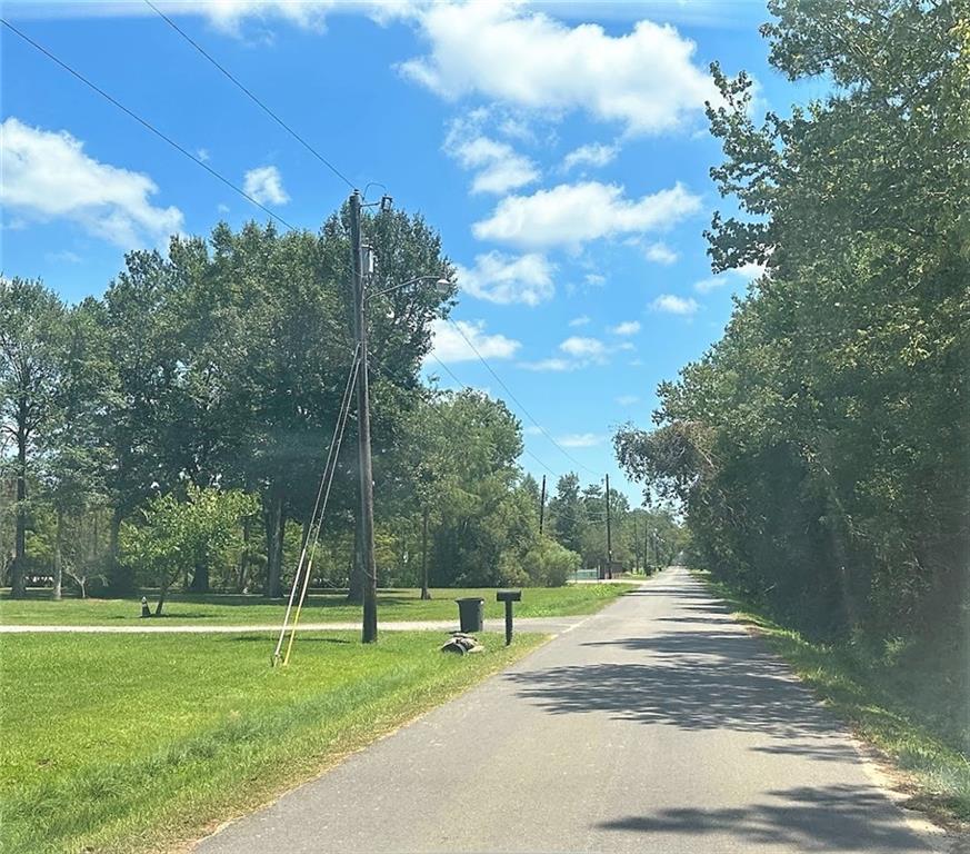 Pine Street Extension Street, Pearl River, Louisiana image 5