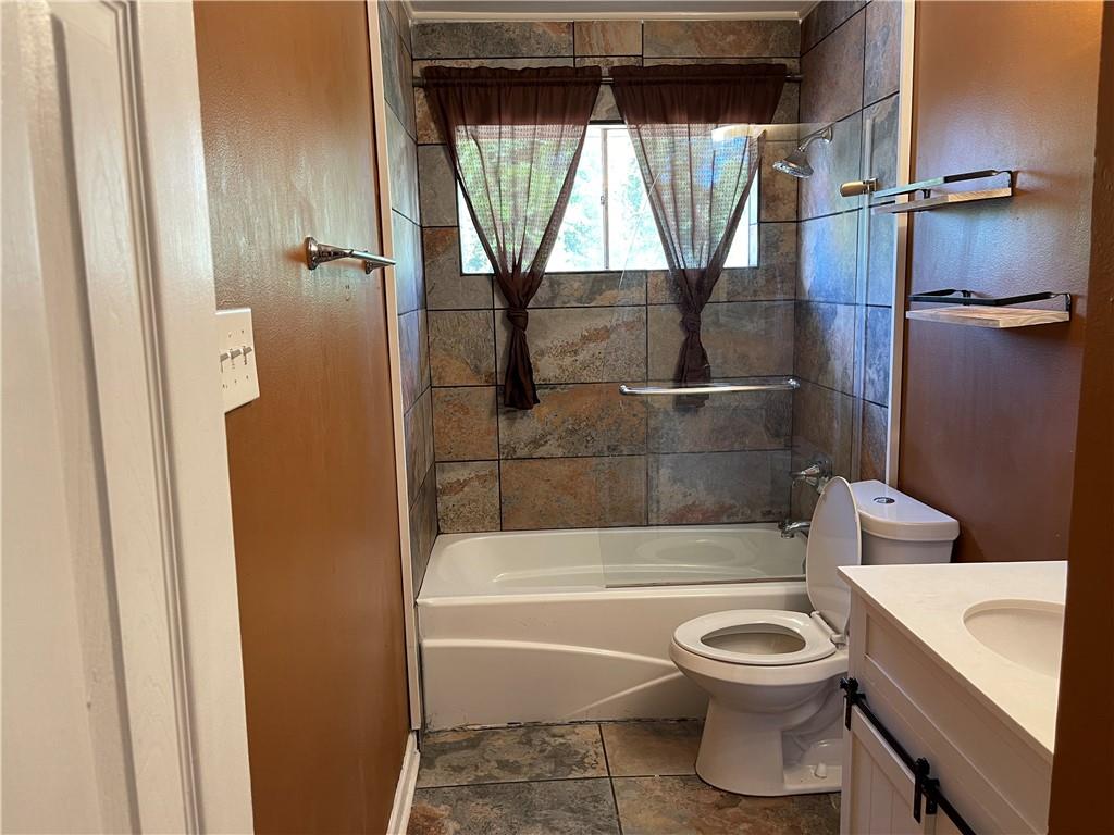 8421 Aberdeen Road, New Orleans, Louisiana image 9