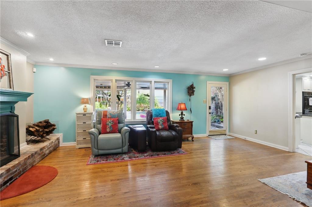 3846 Peachtree Court, New Orleans, Louisiana image 3