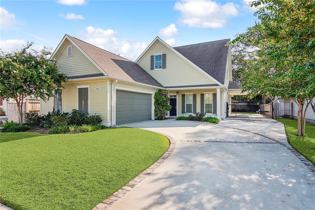 611 Helios Avenue, Metairie, LA 70005